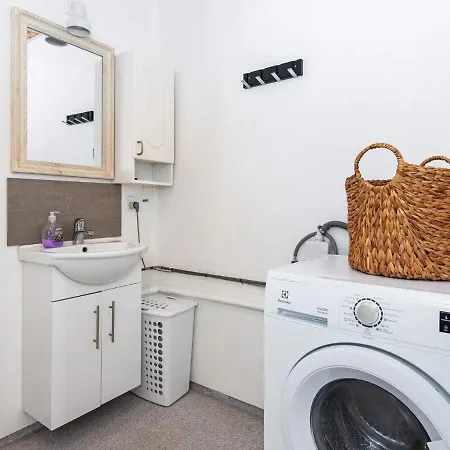 5 Person In Holiday home Glesborg