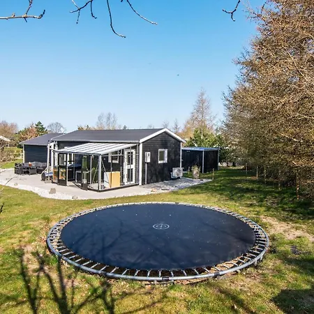 5 Person In Holiday home Glesborg