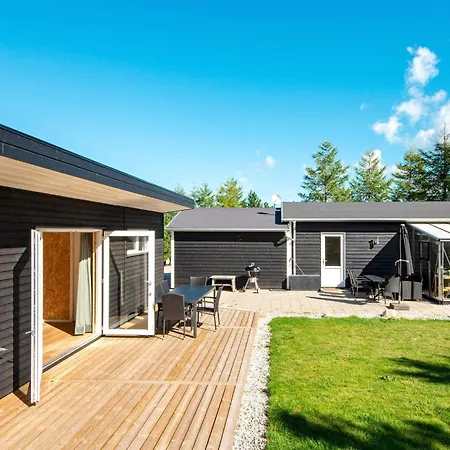 Holiday home 5 Person In *